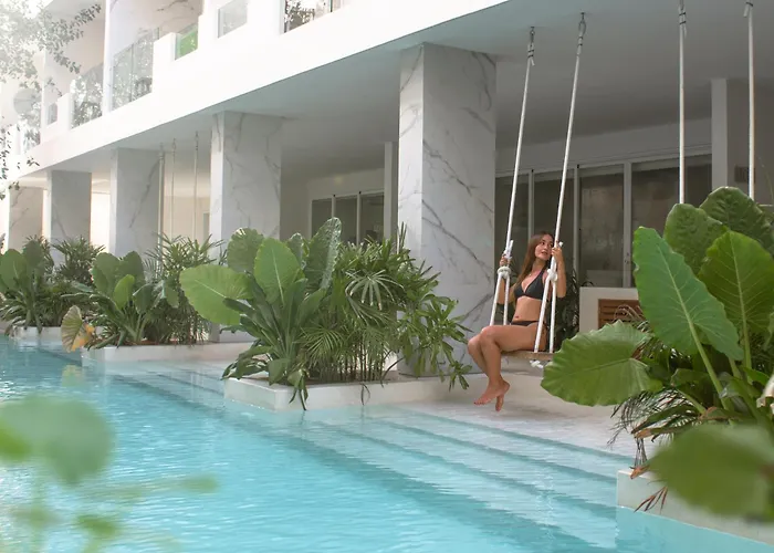 Jungle Luxe Hotel 5*