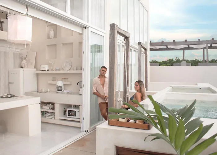 Jungle Luxe Hotel 5*