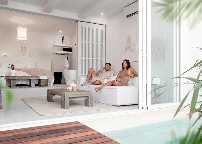 Hotel Jungle Luxe