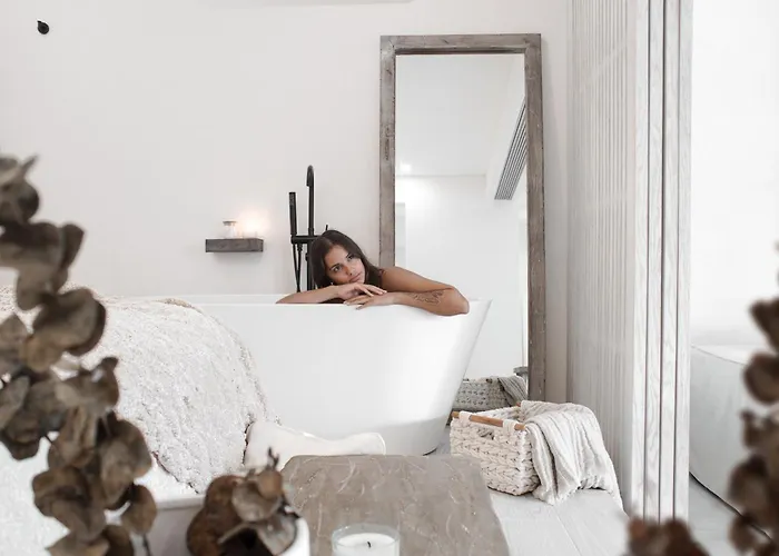 Jungle Luxe Hotel 5*
